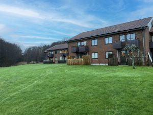 Tjörn/Kållekärr. Wackenfeldts väg 9–17. 